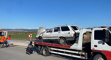 Takla atan araçta 1’i ağır 3 kişi yaralandı
