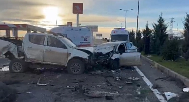 Zincirleme trafik kazası: 5 yaralı