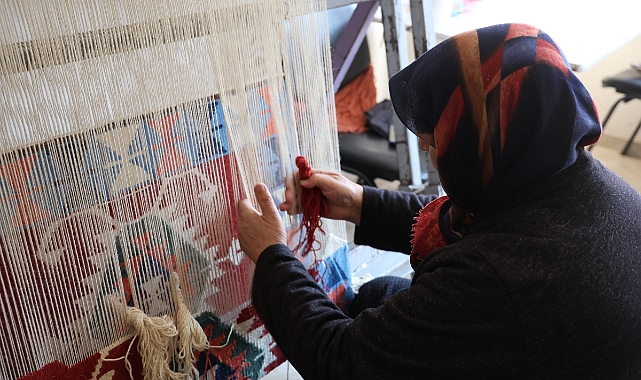 Asırlık gelenek gelecek için ilmek ilmek işleniyor