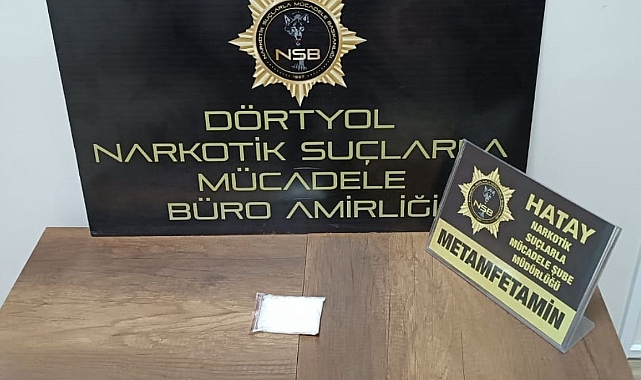 Bir araçta uyuşturucu madde ele geçirildi