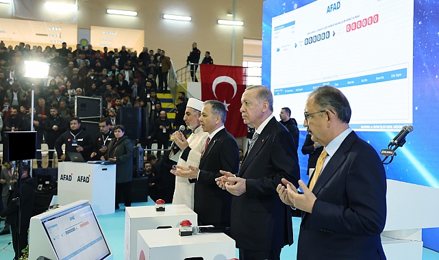 Cumhurbaşkanı Erdoğan, Şanlıurfa’da afet konutları dağıtım törenine katıldı