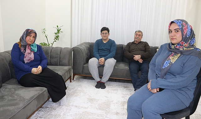 Depremden yaralı olarak kurtarılan aile, o geceyi anlattı