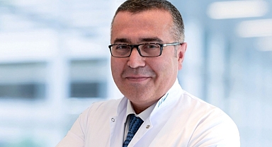 El ve ayaklarda ani mavi-mor renk değişimlerine dikkat