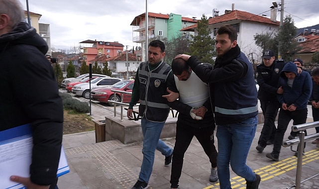Eski eş cinayetinde, katil zanlısı ve yardım eden 6 şahıs tutuklandı