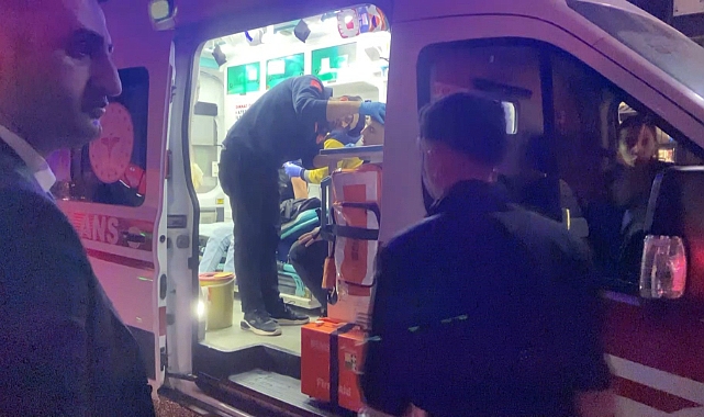 İki grup arasında bıçaklı kavga: 3 yaralı