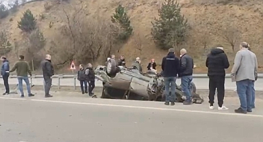 Kontrolden çıkan otomobil takla attı: 2 yaralı