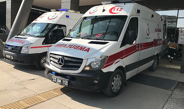 Otomobilin çarptığı yaşlı adam yaralandı