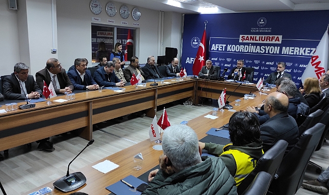 Şanlıurfa'da 6 Şubat depreminde hayatını kaybedenler anıldı