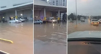 Şanlıurfa'da hastaneyi su bastı!