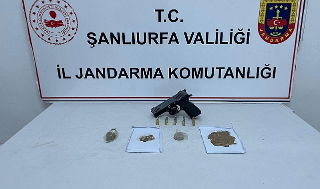 Suruç'ta zehir tacirleri jandarmadan kaçamadı