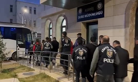 4 ilde eş zamanlı dolandırıcılık operasyonu: 10 şahıs tutuklandı