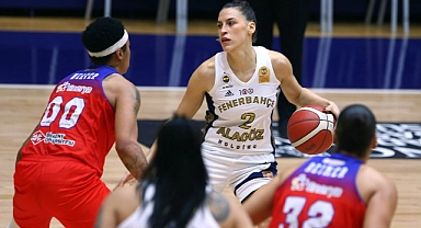 Fenerbahçe Kadın Basketbol Takımı, yarı final için parkede