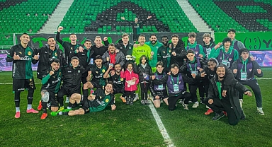 Sakaryaspor, Süper Lig hayali için basamaklara sağlam basıyor