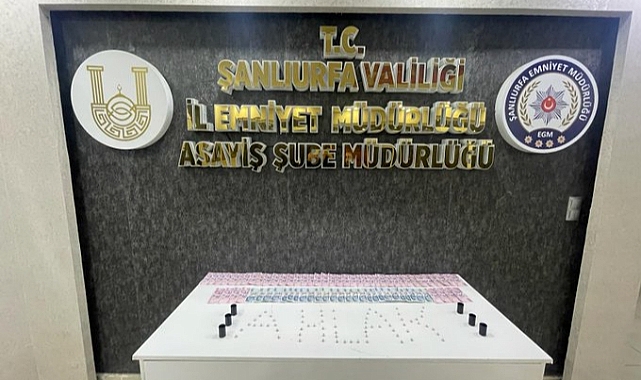 Şanlıurfa'da bir iş yerine kumar baskını! 11 bin 800 TL paraya el konuldu