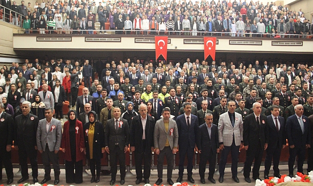 Şanlıurfa’da Mehmet Akif Ersoy'u anma programında duygu dolu anlar yaşandı
