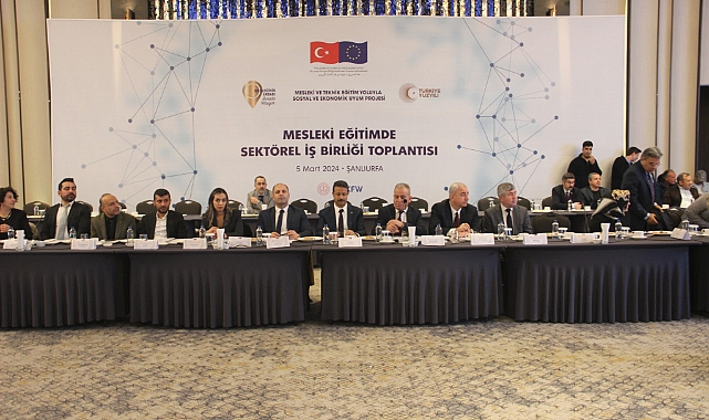 Şanlıurfa’da mesleki eğitimde sektörel iş birliği toplantısı düzenlendi