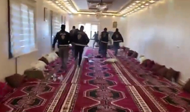 Şanlıurfa'da vatandaşları milyonlarca lira zarara uğrattılar! 5 tutuklama