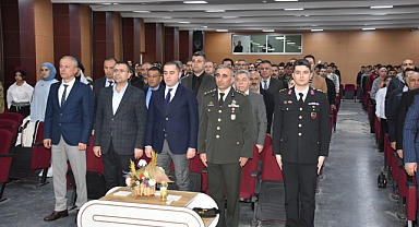 Siverek'te İstiklal Marşının Kabulü ve Mehmet Akif Ersoy'u anma etkinliği düzenlendi