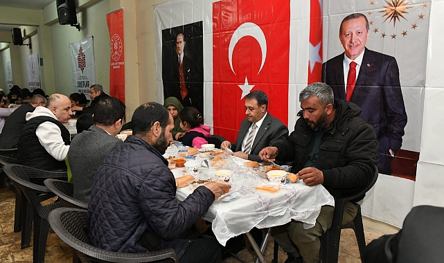 Vali Şıldak hayırseverlerin iftar programına katıldı