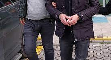 Yasadışı silah ticareti yapan çete çökertildi: 10 gözaltı