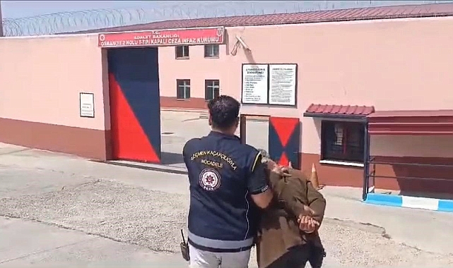 9 kaçak göçmen yakalandı 1 organizatör tutuklandı