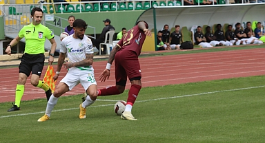 Astor Enerji Şanlıurfaspor: 1 - Teksüt Bandırmaspor: 1