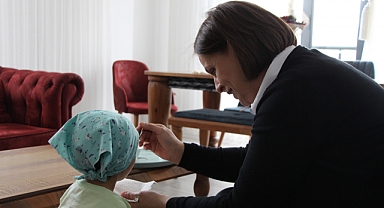 Bakan Göktaş, koruyucu aile yanında bakımı sağlanan çocuk sayısını açıkladı