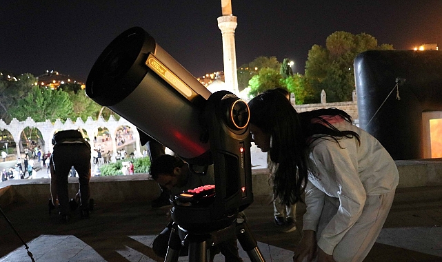 Balıklıgöl'de 23 Nisan'da çocuklara gökyüzü izletildi