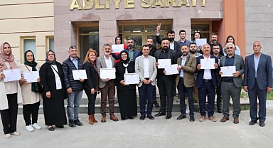 Eşbaşkanlar Karayılan ve Bayram mazbatalarını aldı