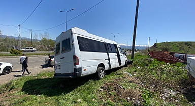 Feci trafik kazası: 4 yaralı