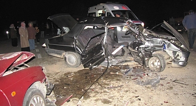 Feci trafik kazası: Yaralılar var