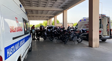 Hastane önünde bıçaklı kavga: 4 yaralı