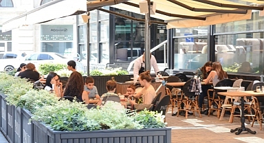 Lokanta ve kafelerde KDV oranında değişiklik Resmi Gazete'de