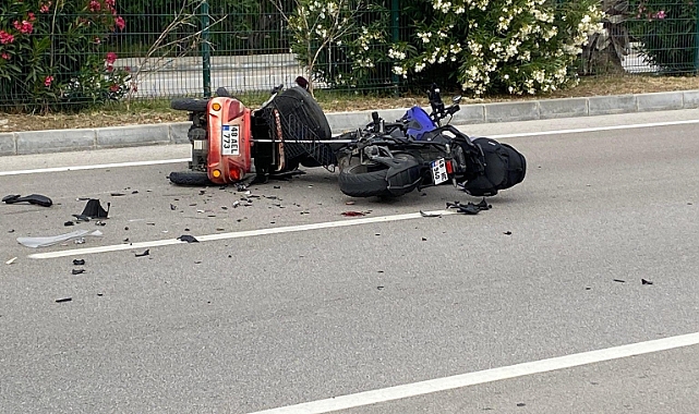 Motosiklet ve mopet çarpıştı: 1 ölü