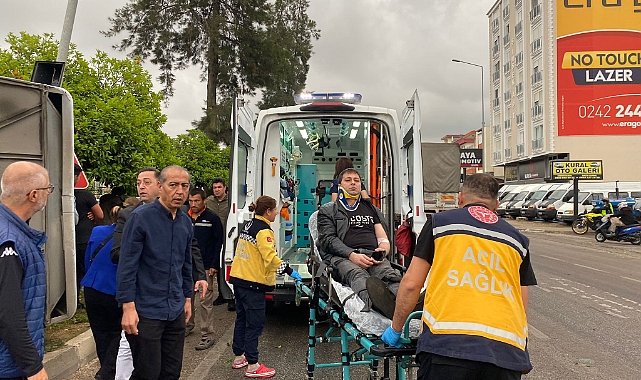 Otel servis aracı devrildi: Çok sayıda yaralı