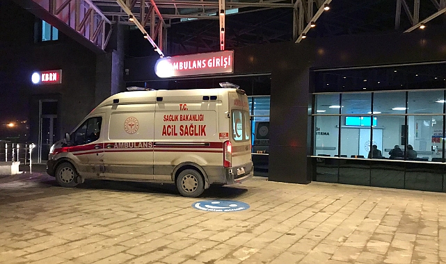 Otomobilin motosiklete çarpması sonucu 1 kişi yaralandı