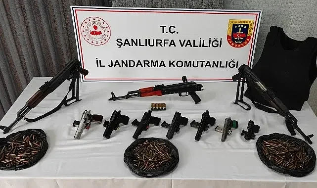Şanlıurfa'da İki adrese operasyon! 4 gözaltı