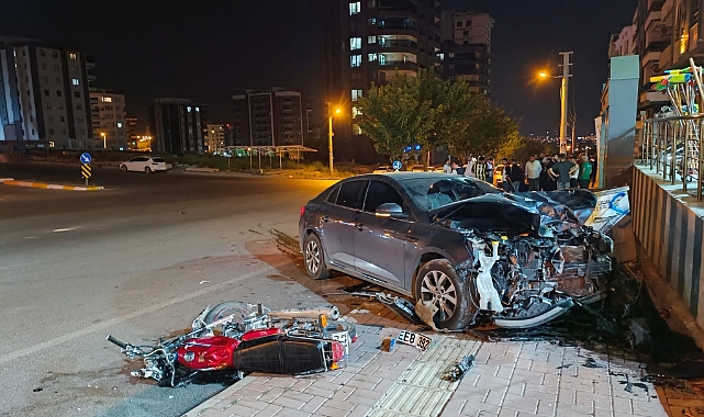 Şanlıurfa'da otomobil ile motosiklet çarpıştı: 1 yaralı