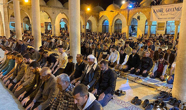 Şanlıurfa’da vatandaşlar camilere akın etti