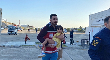 Teleferik kazasında 96 kişi tahliye edildi