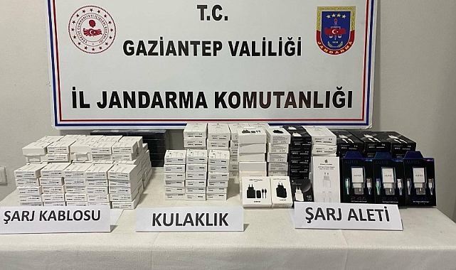 23 milyon liralık kaçakçılık vurgununa jandarma darbesi: 2 gözaltı