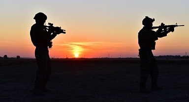 Irak’ın kuzeyinde barınma alanlarından kaçan 2 PKK’lı terörist teslim oldu
