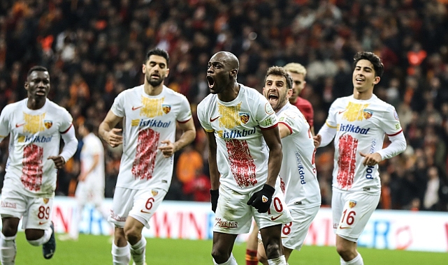 Kayserispor'da en çok gol atan isim Thiam oldu