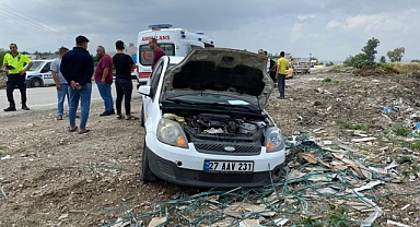 Kontrolden çıkan otomobil takla attı: 3 yaralı