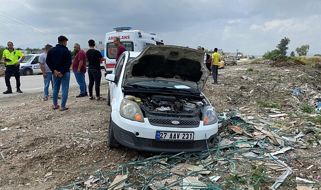 Kontrolden çıkan otomobil takla attı: 3 yaralı