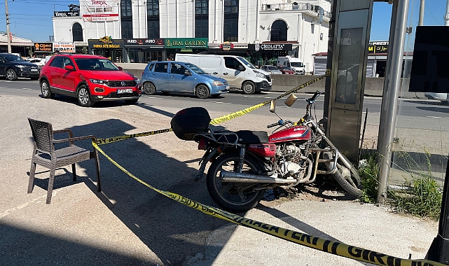 Motosiklet ciple çarpıştı: 1'i ağır 2 yaralı