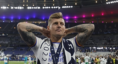 Real Madrid'in Alman yıldızı Toni Kroos, futbolu bırakacağını açıkladı