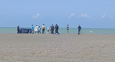 Sahilde kadın cesedi bulundu