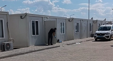 Vicdansızlığın bu kadarı! Depremzedenin kaldığı konteyner soyuldu