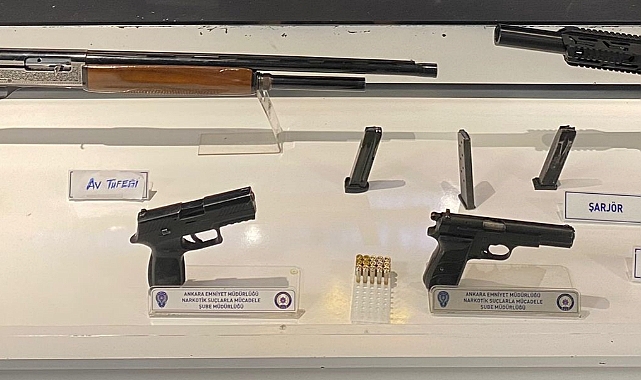 Zehir tacirlerine operasyon: 12 gözaltı